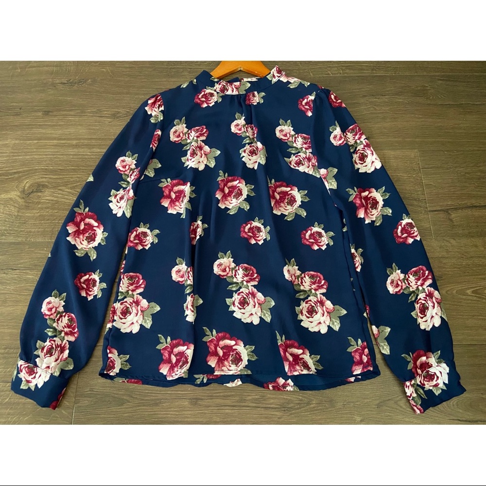 Forever 21 | Long Sleeve Floral Blouse